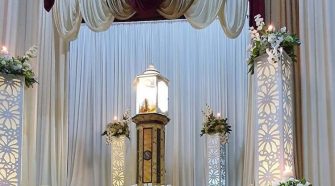 El Santo Monumento fue develado en la eucaristía del Jueves Santo. Cortesía de José Luis Sánchez Zumbado. Foto de Andrea Sanabria Alfaro.