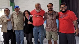 Los belemitas que participaron del diplomado se mostraron entusiasmados ante los conocimientos adquiridos. De izquierda a derecha, Dennis Quintana, Manuel Ortiz, Carolina Zumbado, Jairo Restrepo (maestro de uno de los módulos del diplomado), Bernardo Rodríguez y Miguel Chaves.