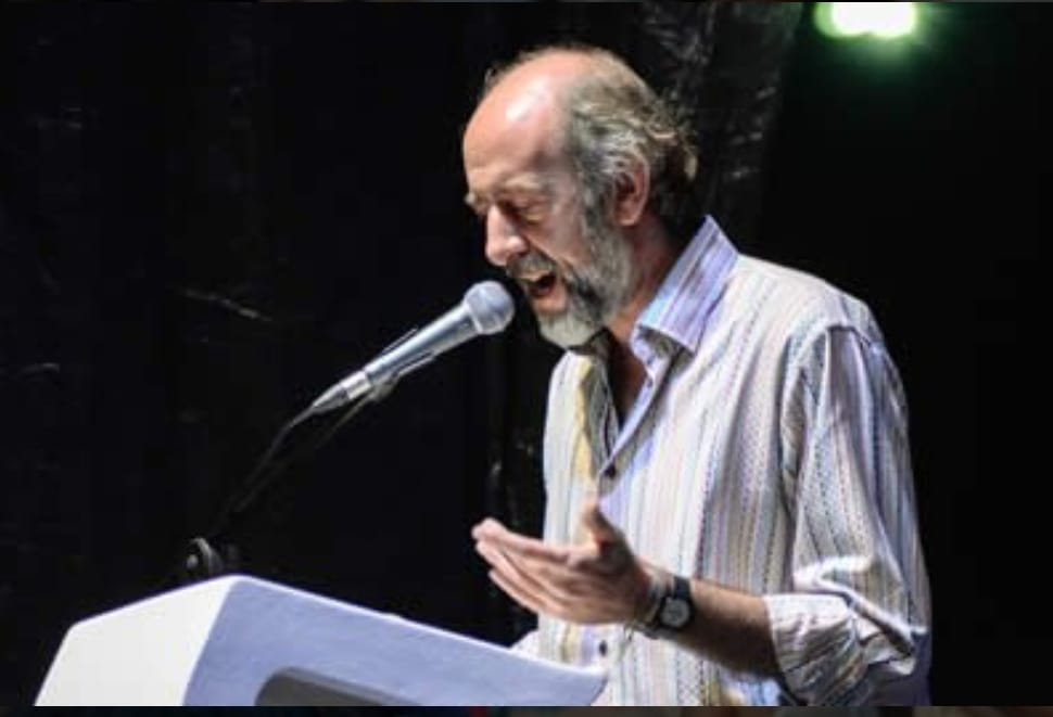 Stefano Strazzabosco durante el Festival Internacional de Poesía de Medellín. Foto de Festival Internacional de Poesía de Medellín.