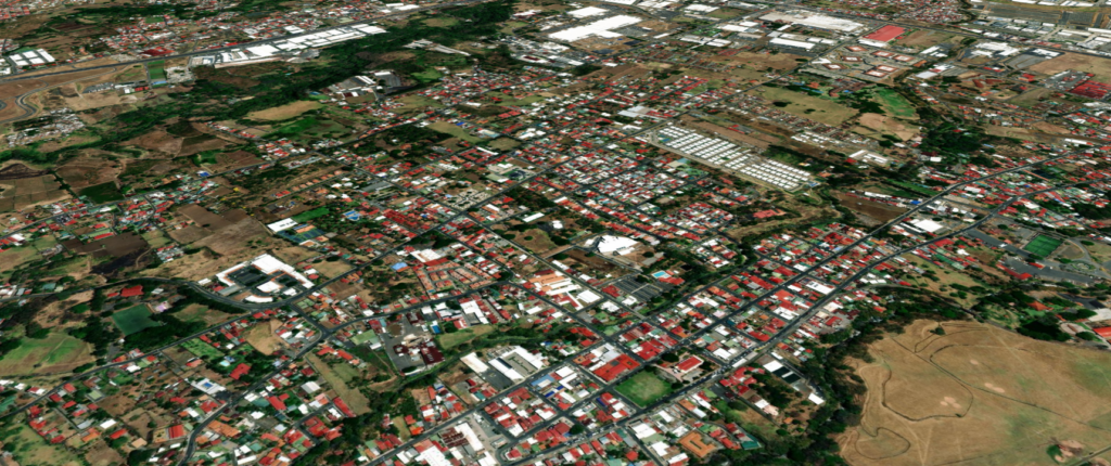 ¿Se ha reflexionado lo suficiente sobre cuestiones como la disponibilidad de agua a futuro, la saturación vial y las incomodidades que enfrentan los vecinos? Foto: Bing Maps.