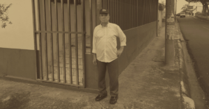 Esteban Murillo González vivió durante toda su vida en Belén. Falleció en el año 2021.