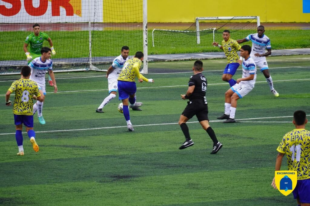 El equipo de Escorpiones de Belén utiliza como sede para la segunda división el Polideportivo de Belén. Tomado de Escorpiones de Belén.