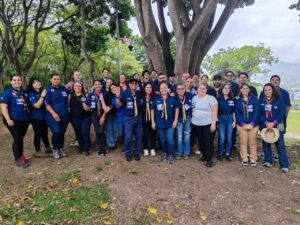 Junta Directiva y otros dirigentes del grupo de Guías y Scouts de Belén. Foto: Cindy Herrera.