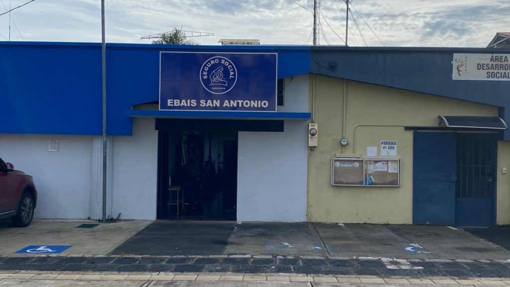 Huelga pretende descongelar salarios del sector público y pensiones. Foto: Francisco Rodríguez Oviedo.
