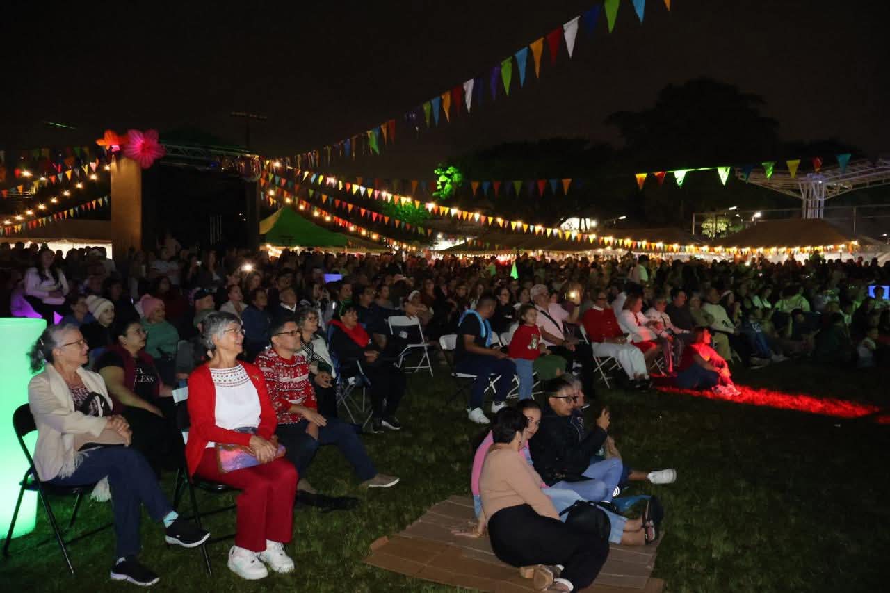 La familia belemita disfrutó del concierto.