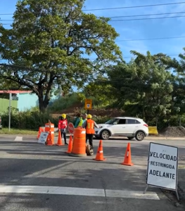 Doctora que iba a entregar oxígenas a varias casas en Barrio Fátima no puedo ingresar por el acceso que le mencionaron de previo, comentó vecino afectado. Foto: Municipalidad de Belén.